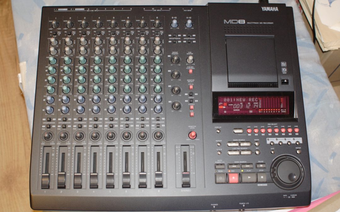 1998 Yamaha Multitrack MiniDisc Recorder MD8
